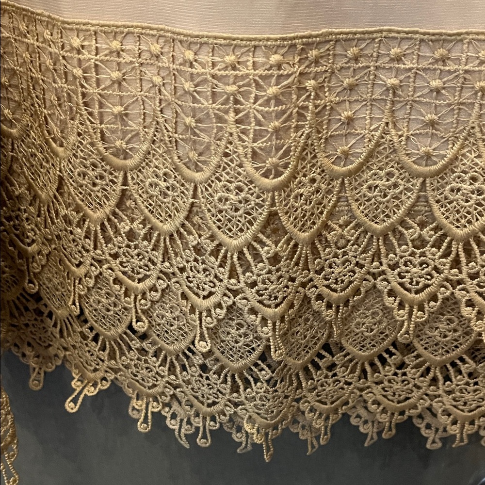 Chic Tan Lace Hem Midi Skirt - Picture 2 of 3